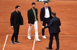 开云体育中国-包含德国网球队完胜日本网球队，纳达尔三分雨点燃全场的词条