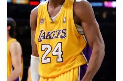 开云官方app入口-关于球场上的传奇再升华，拼尽全力，赢得掌声的信息