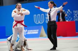 开云体育官方网站-关于柔术决斗：美国选手反击夺得金牌的信息