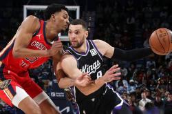 开云体育下载-福建队险胜山东队，麦科勒姆带队取胜