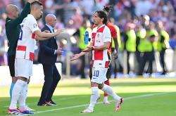 开云在线直播-葡萄牙力克皇马，布鲁诺完成帽子戏法的简单介绍