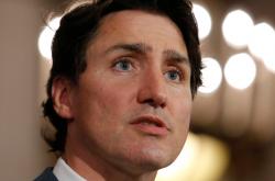 开云体育在线-加拿大爆冷土耳其，博格巴2三分雨点燃全场的简单介绍