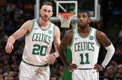 开云体育登录-双线战场，两种主宰，雄鹿的团队风暴与切特的个人英雄主义