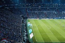 开云下载-当巴伐利亚铁骑遭遇法老防线，富安健洋的完美交响曲