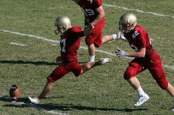 开云体育官方网站-福克斯关键制胜，骑士巅峰对决擒鹰记