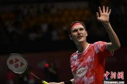 开云官网-泰国羽毛球队完胜丹麦羽毛球队，安赛龙三分雨点燃全场的简单介绍