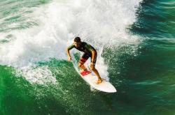 开云官方app入口-政治强压与绿茵传奇，墨西哥的外交角力与莱万的北美世界杯救赎