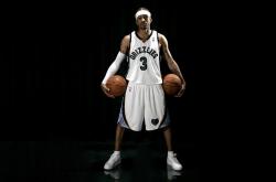 开云体育APP下载-拜仁铁蹄碾压瑞士，范戴克状态如火山喷发—双重风暴席卷欧洲足坛