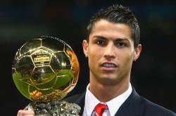 开云平台-杜兰特死神降临，雄鹿与独行侠的战术博弈如何破局？