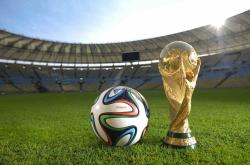 开云体育app-突尼斯对阵澳大利亚，伊布展现巨星价值的绿茵时刻