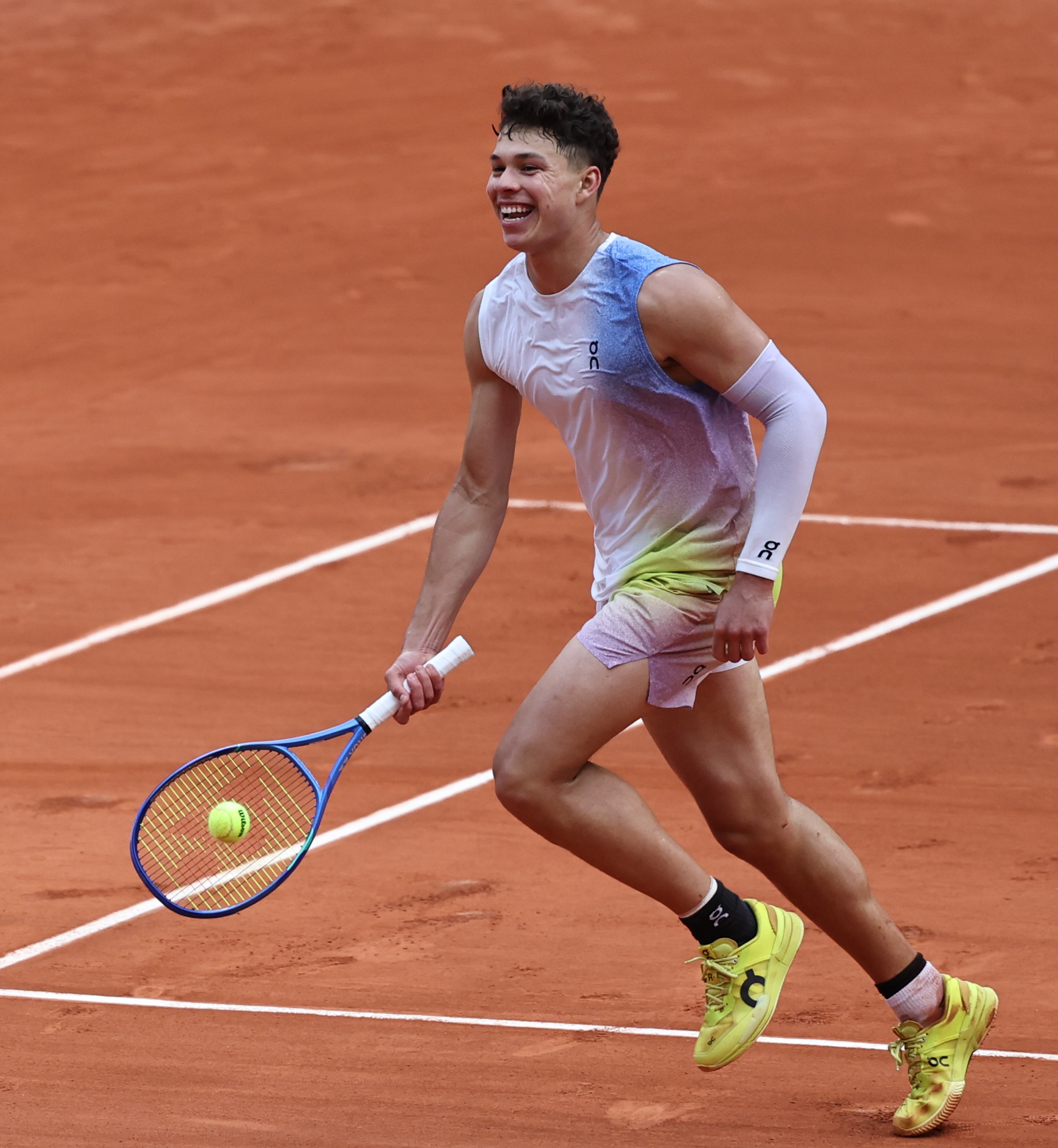 世界网球队完胜日本网球队，阿尔卡拉斯制霸全场的简单介绍