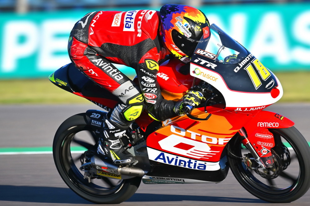 阿根廷碾压中国，弗拉霍维奇三分雨点燃全场的简单介绍