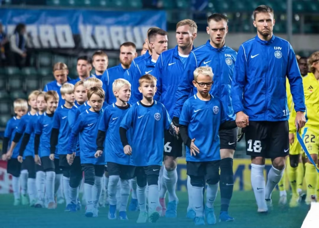 比利时队在欧预赛中迎来胜利，实力逐渐崛起