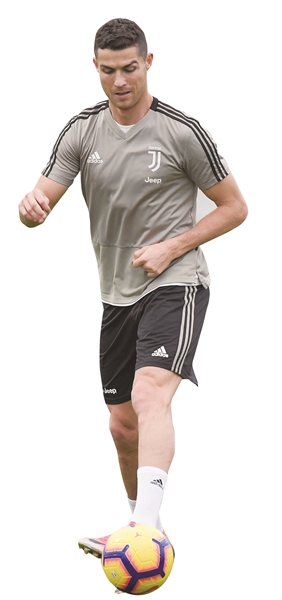 关于意大利客场遭遇惨败，颓势难挽的信息