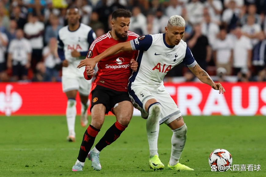 利兹联客场胜利，紧咬英超中游