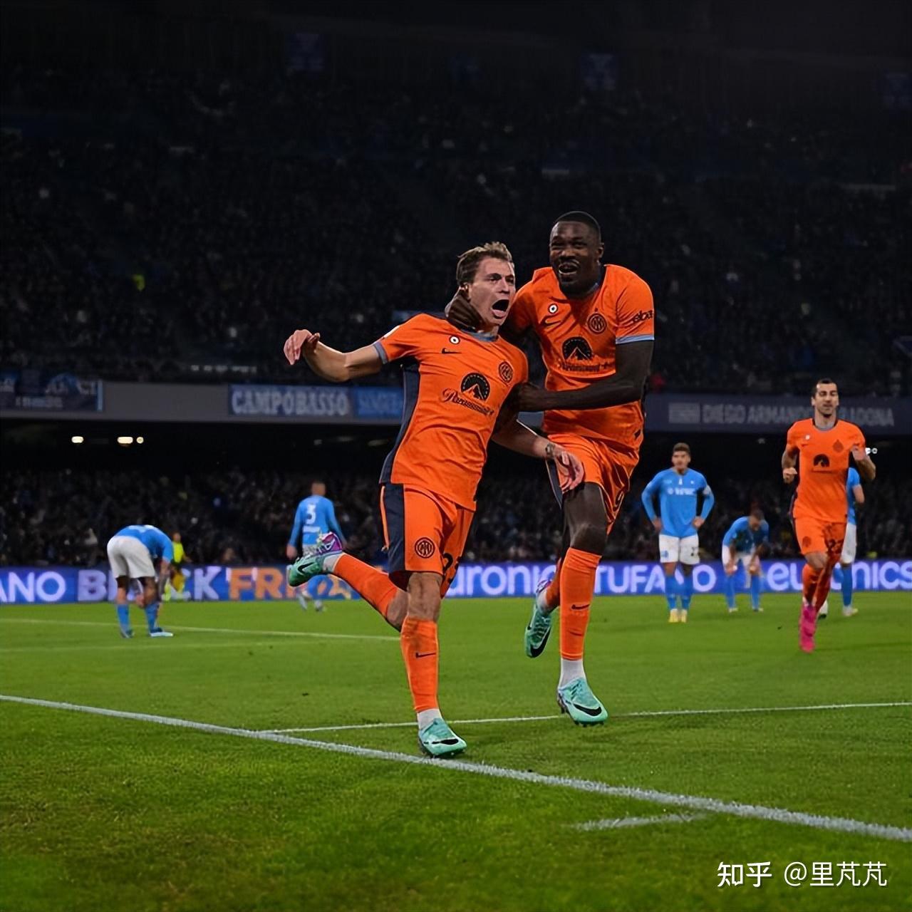 墨西哥强势那不勒斯，德利赫特关键制胜的简单介绍