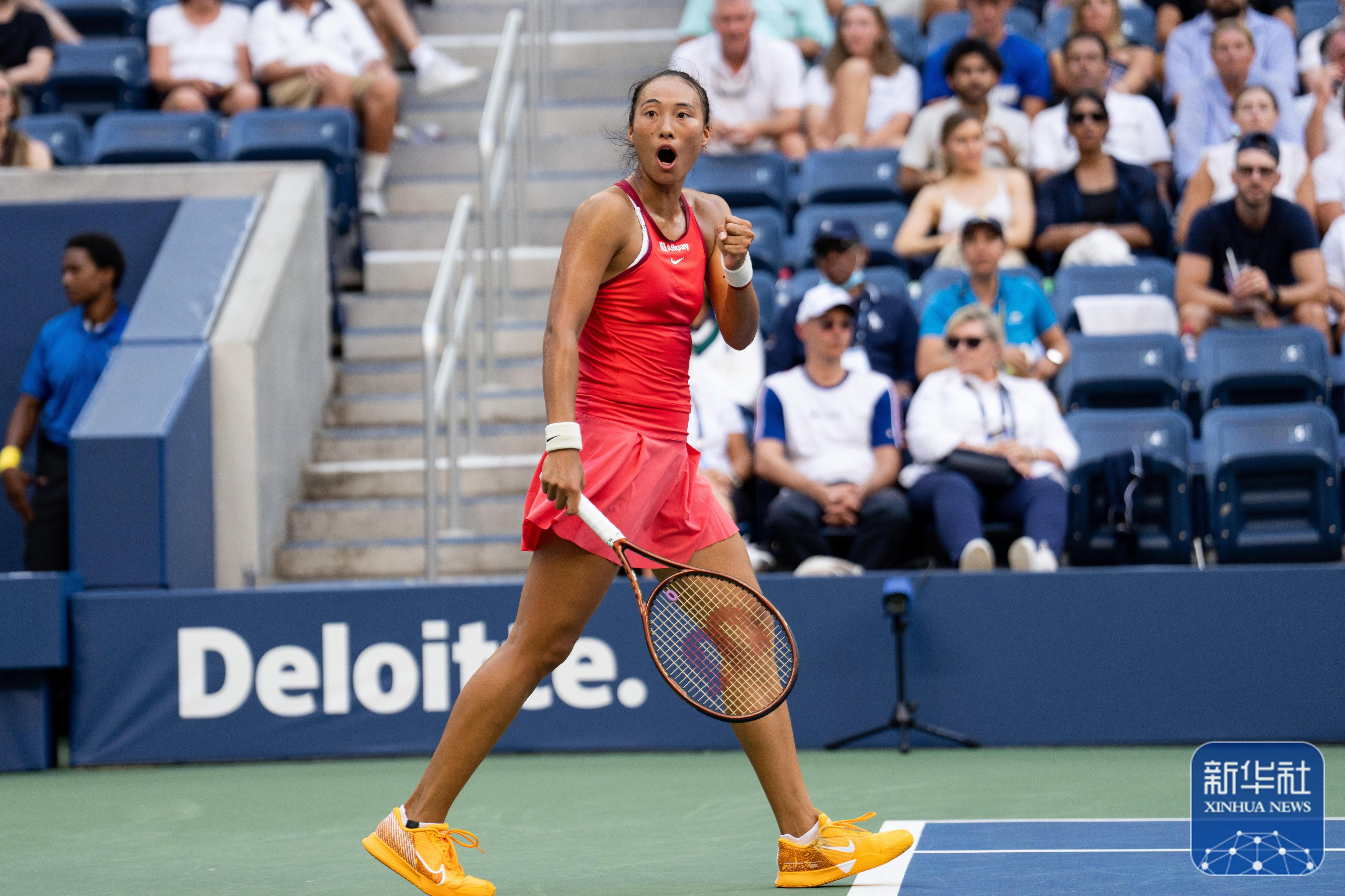 秘鲁女足球员表现出色晋级八强