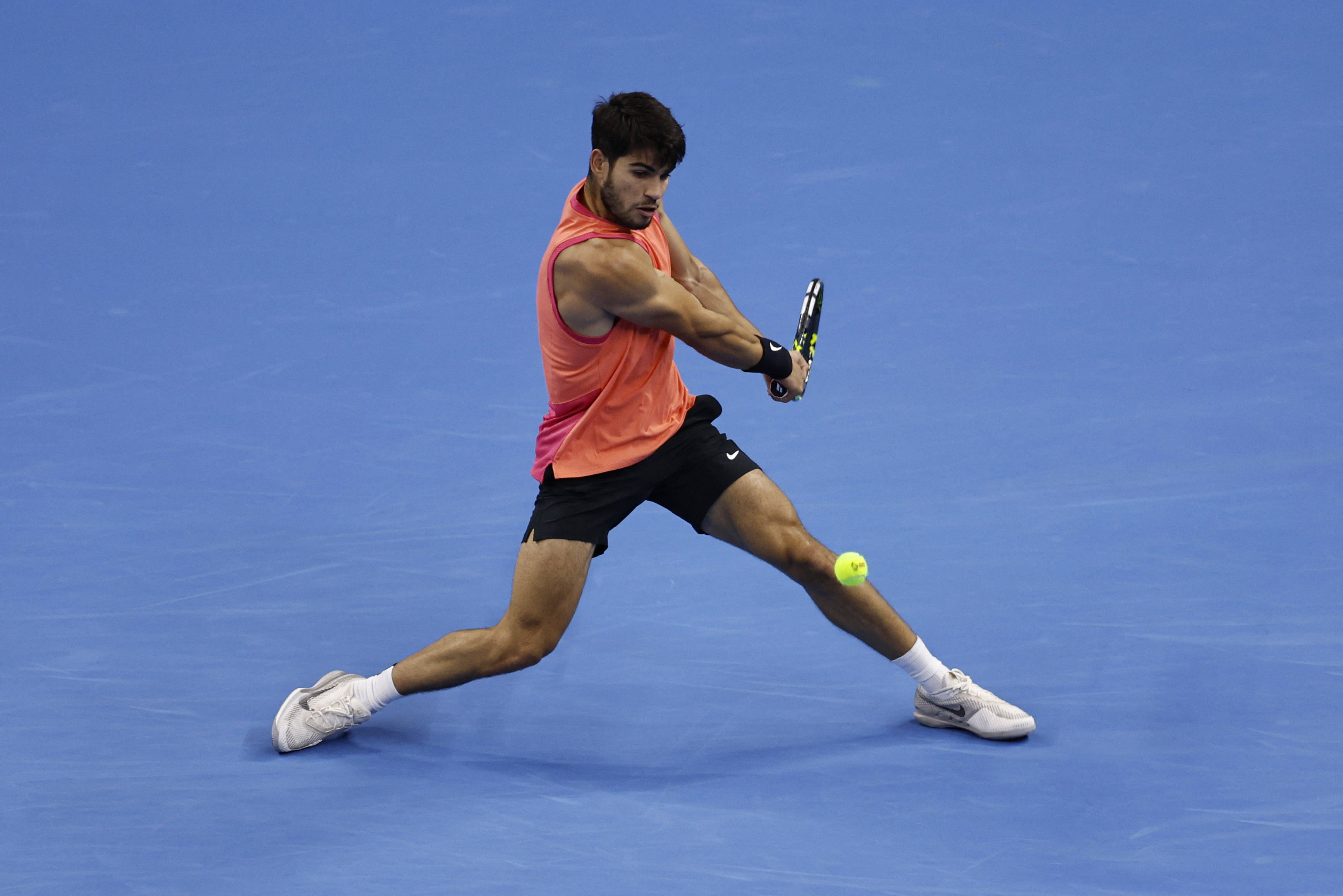 澳网轻取美网，阿尔卡拉斯高光表现